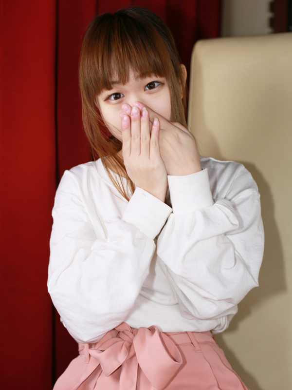 踊れ！チンチコリン・枚方店 きあら 25歳 T：148cm　B：82(C)　W：54　H：83